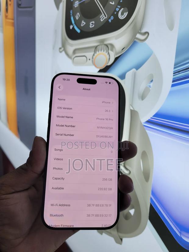 Apple iPhone 16 Pro 256 GB Blue - thumbnail 4