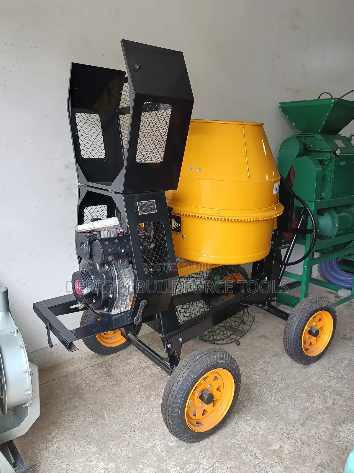 NML Heavy-Duty 400l Concrete Mixer