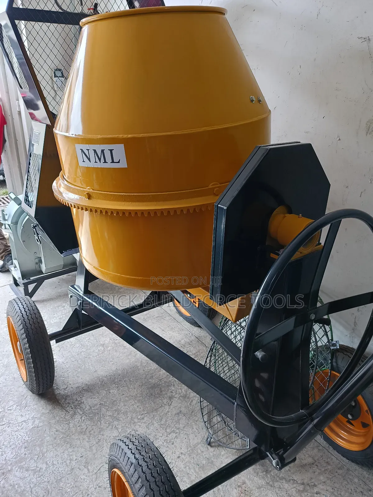 NML Heavy-Duty 400l Concrete Mixer