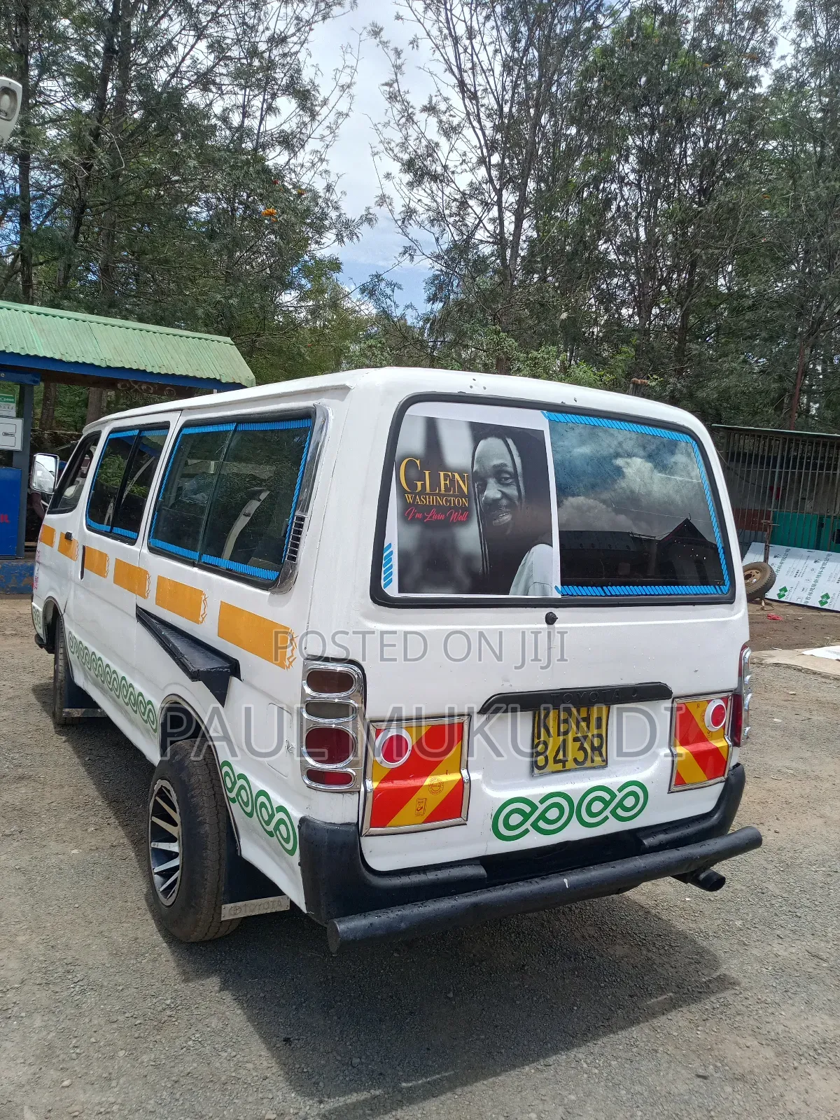 Toyota HiAce 2002 White