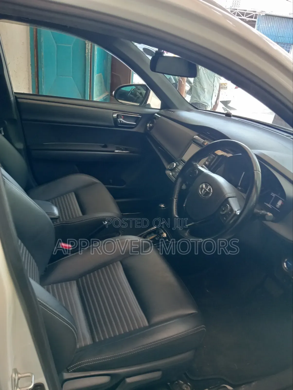 Toyota Corolla Fielder 2018 White