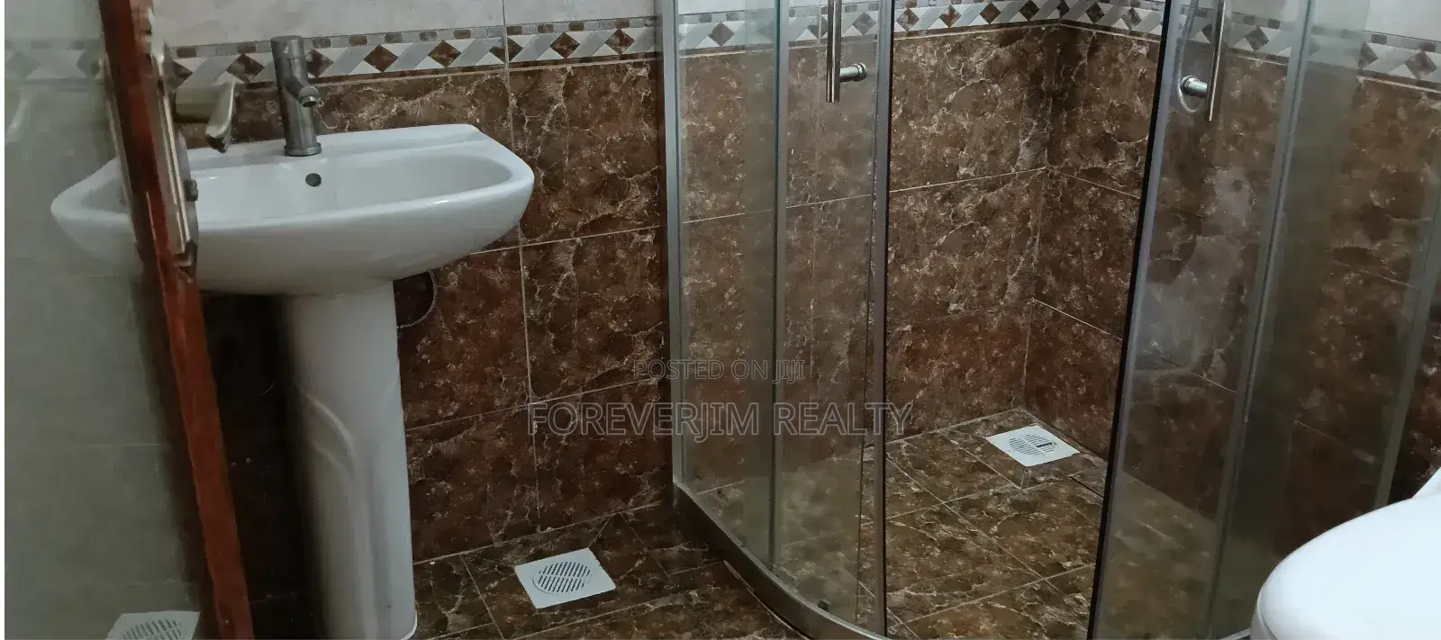 2bdrm Apartment in Othaya Rd, Kileleshwa for rent