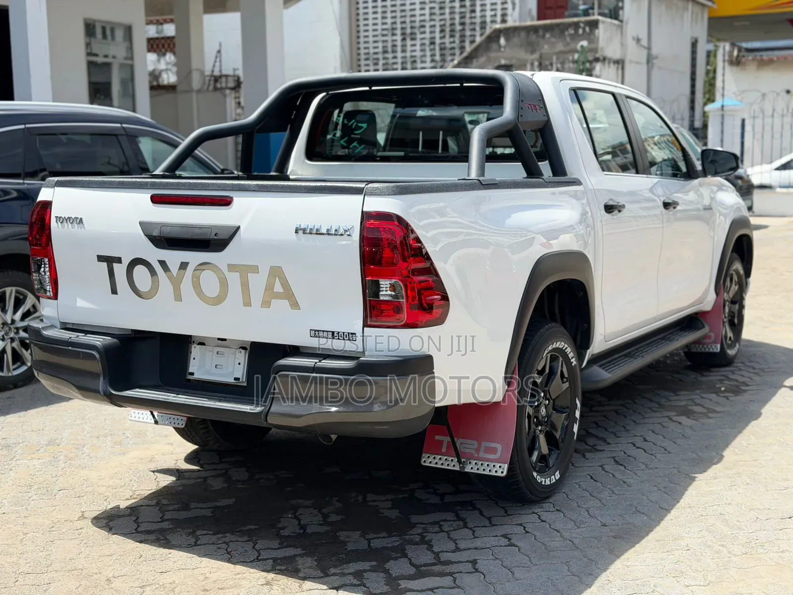 Toyota Hilux Revo Double Cab Deisel 2.4 RWD 2019 White
