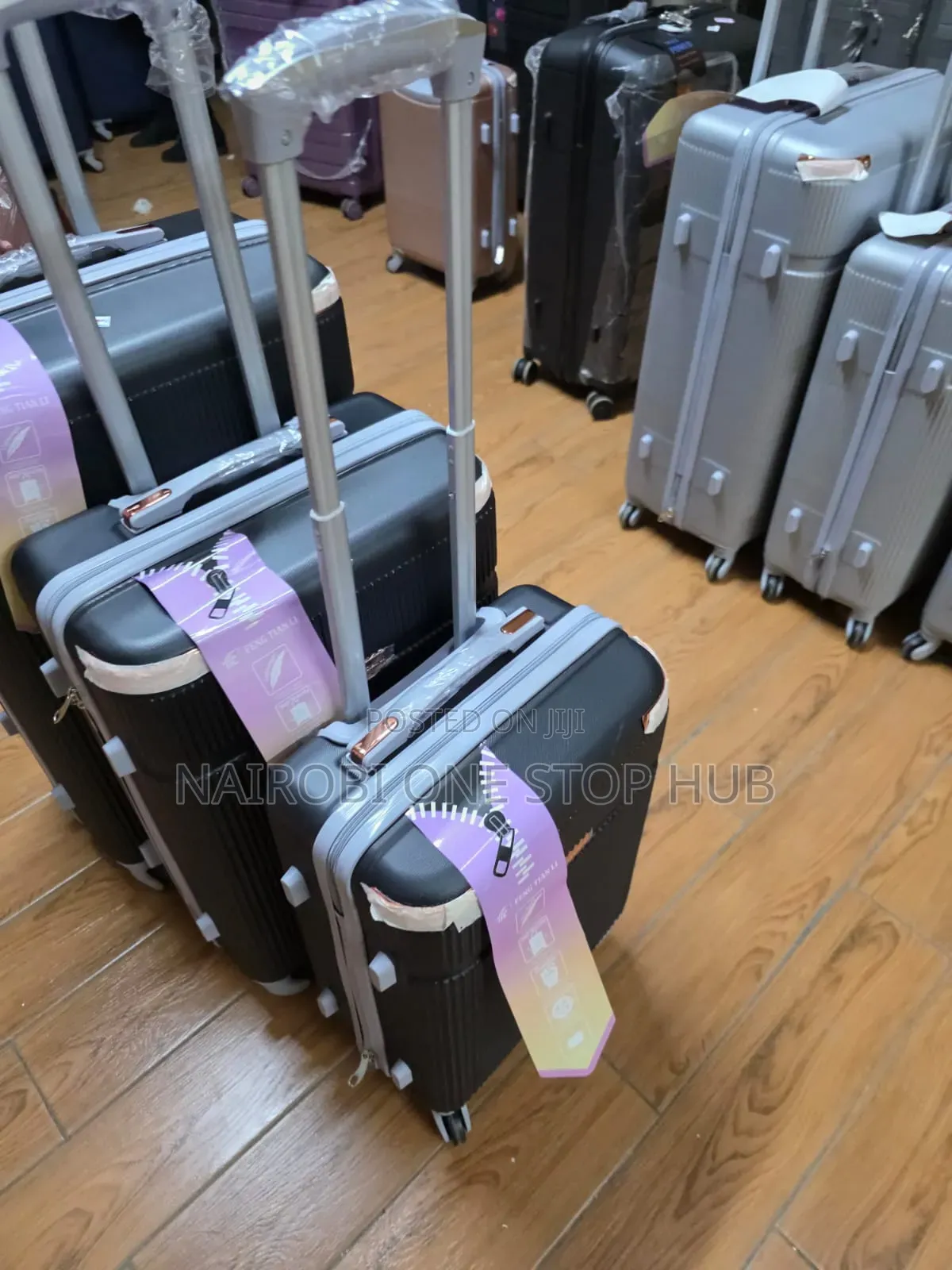 Heavy Duty Unbreakable Suitcases Set