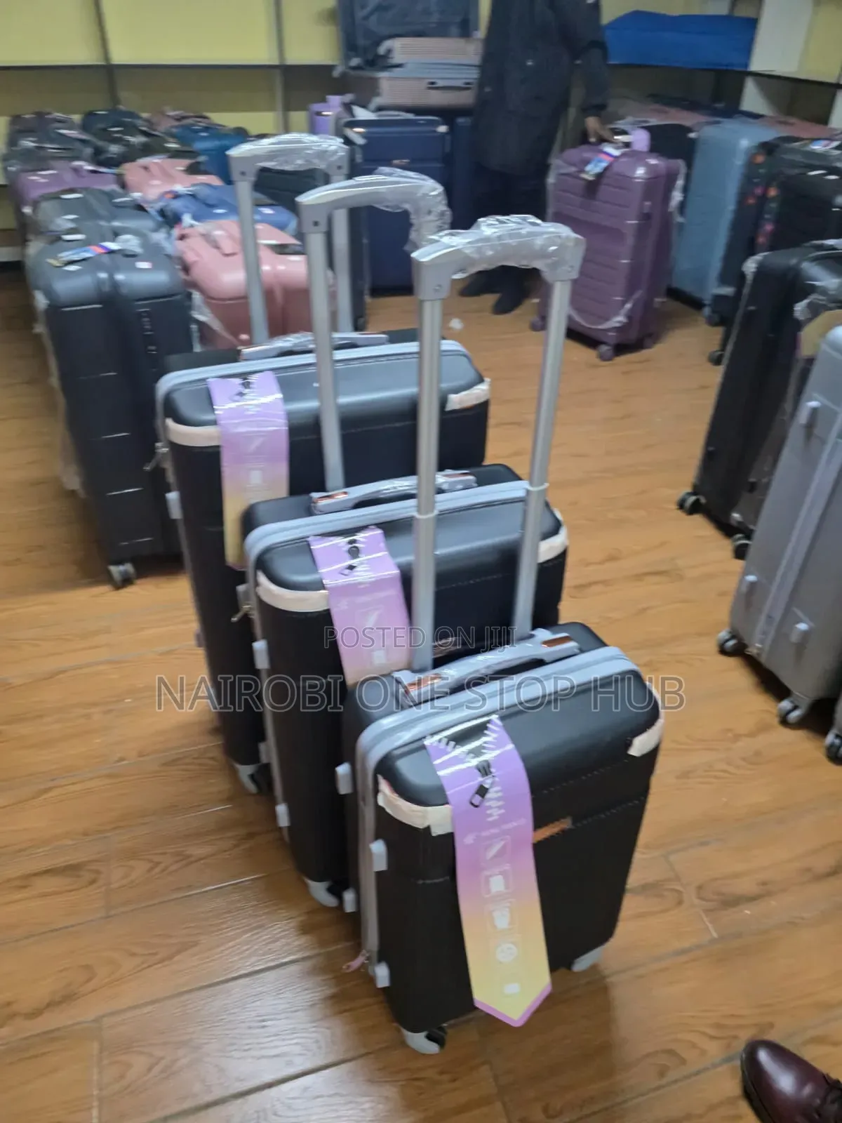 Heavy Duty Unbreakable Suitcases Set