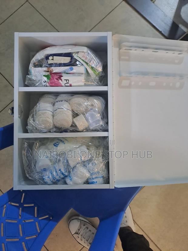 Occupational First Aid Kit – Complete Set - thumbnail 4