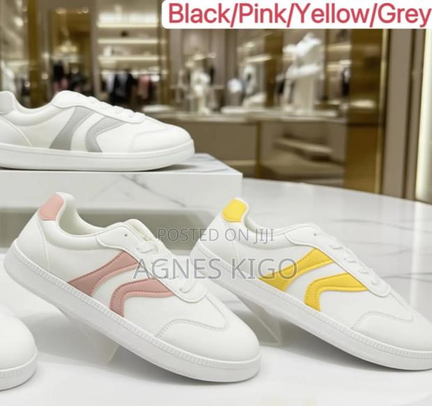 Women Casual Sneakerw - thumbnail 3