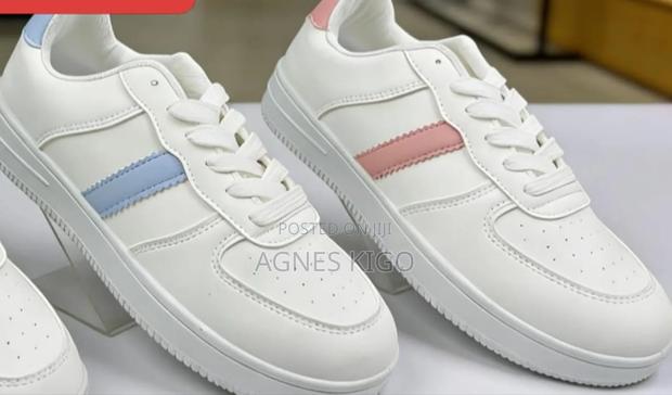 Women Casual Sneakerw - thumbnail 4