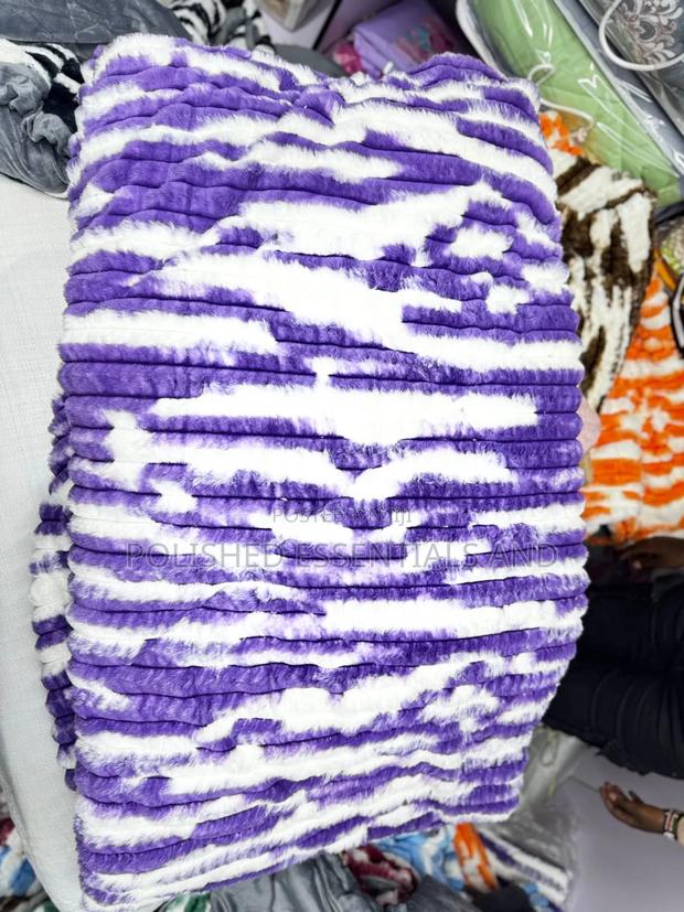 Luxury Faux Single Woolen Duvets - main view