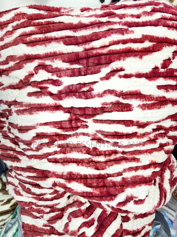 Luxury Faux Single Woolen Duvets - thumbnail 3