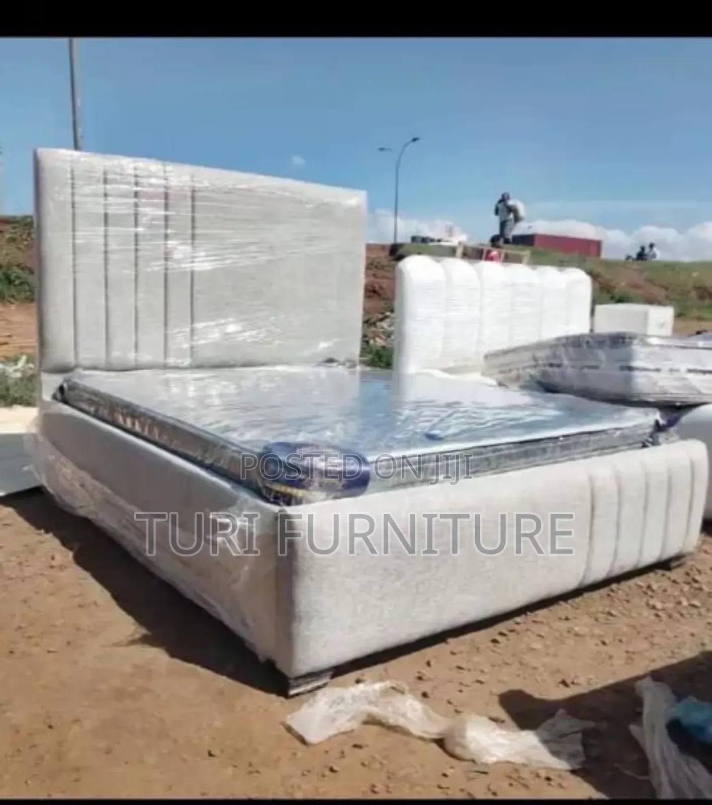 Vshape Bed 5by6