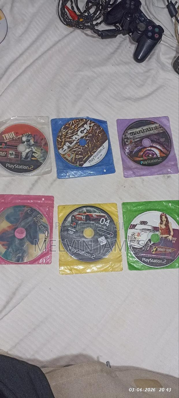 Playstation 2 - thumbnail 5