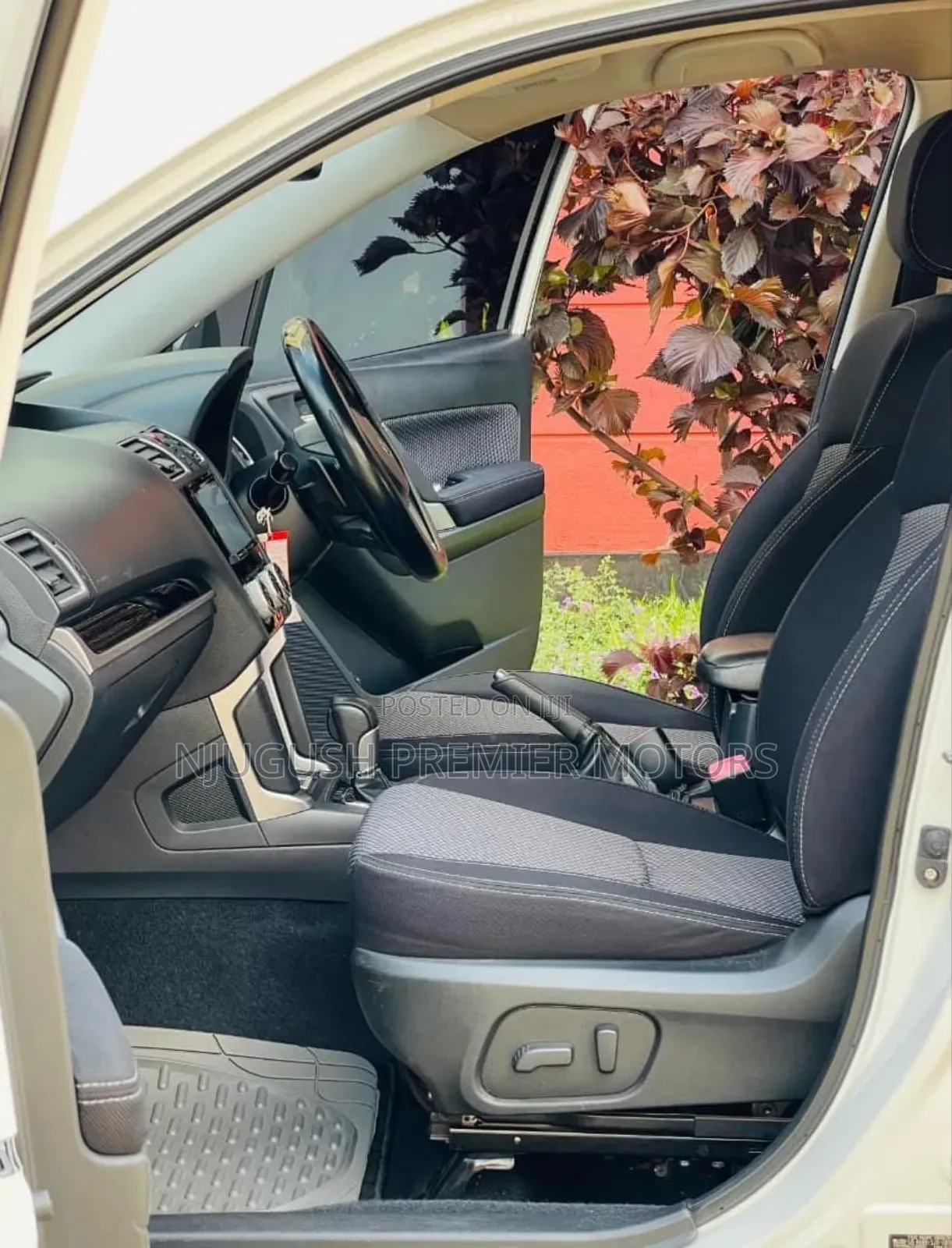 Subaru Forester 2016 White