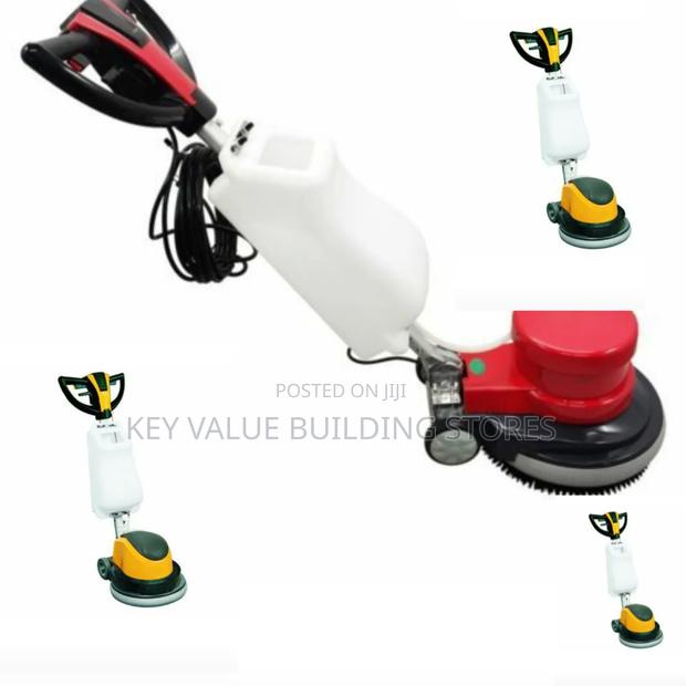 Precision Engineered Floor Scrubbing Machine