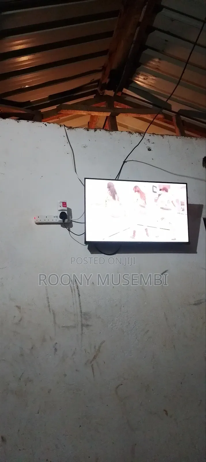 32" Smart Tv