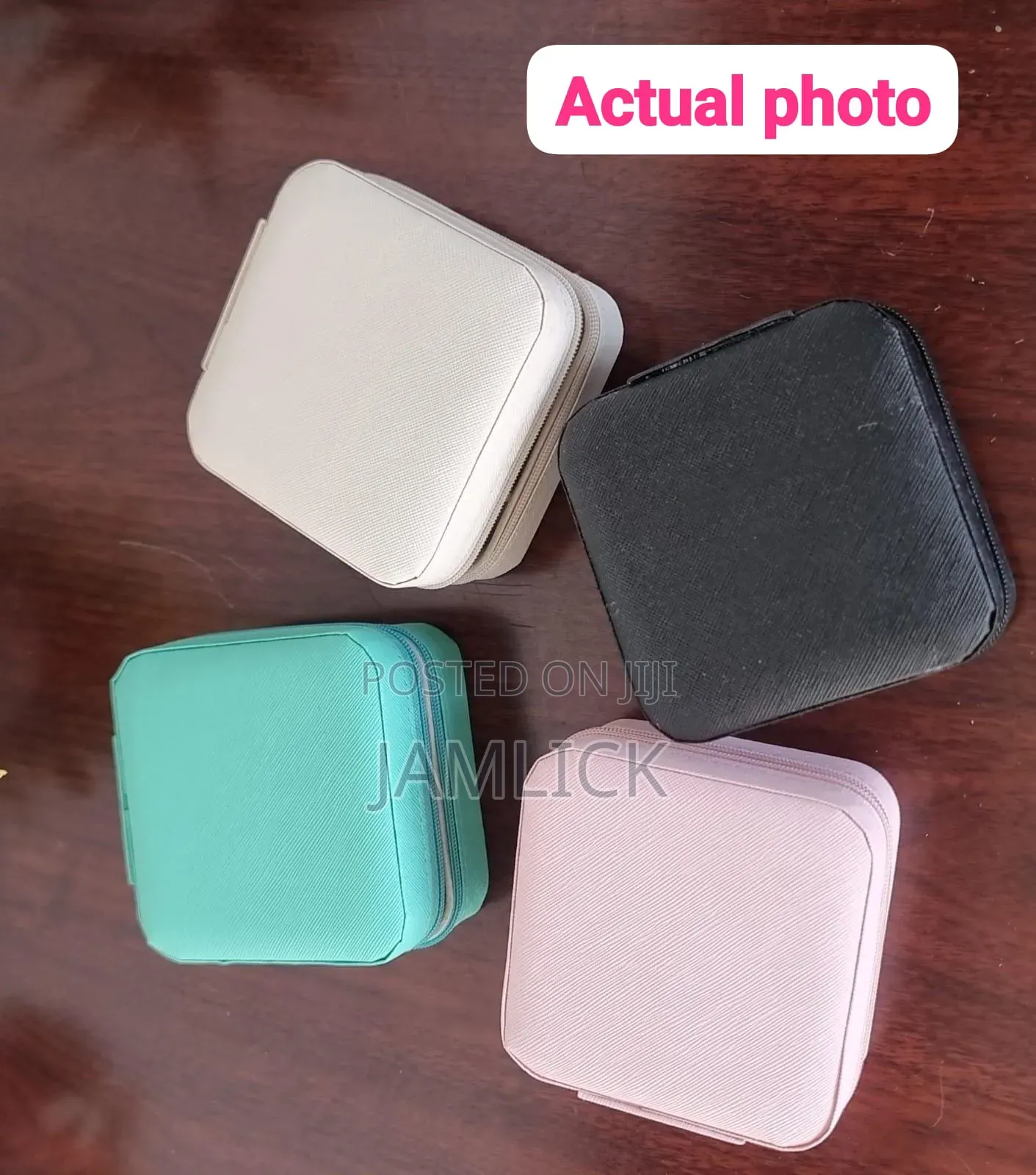 Portable Compact Beauty Accessory Storage Box –Pm