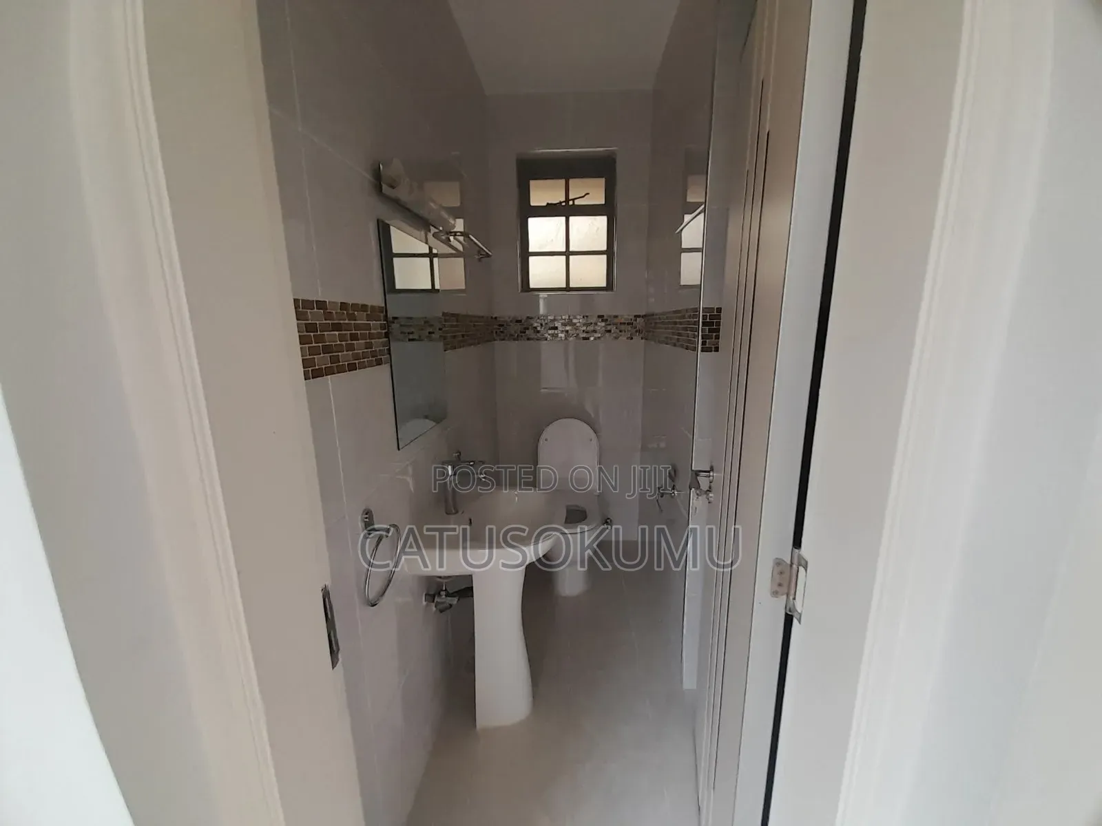 5bdrm Maisonette in Kitengela for rent