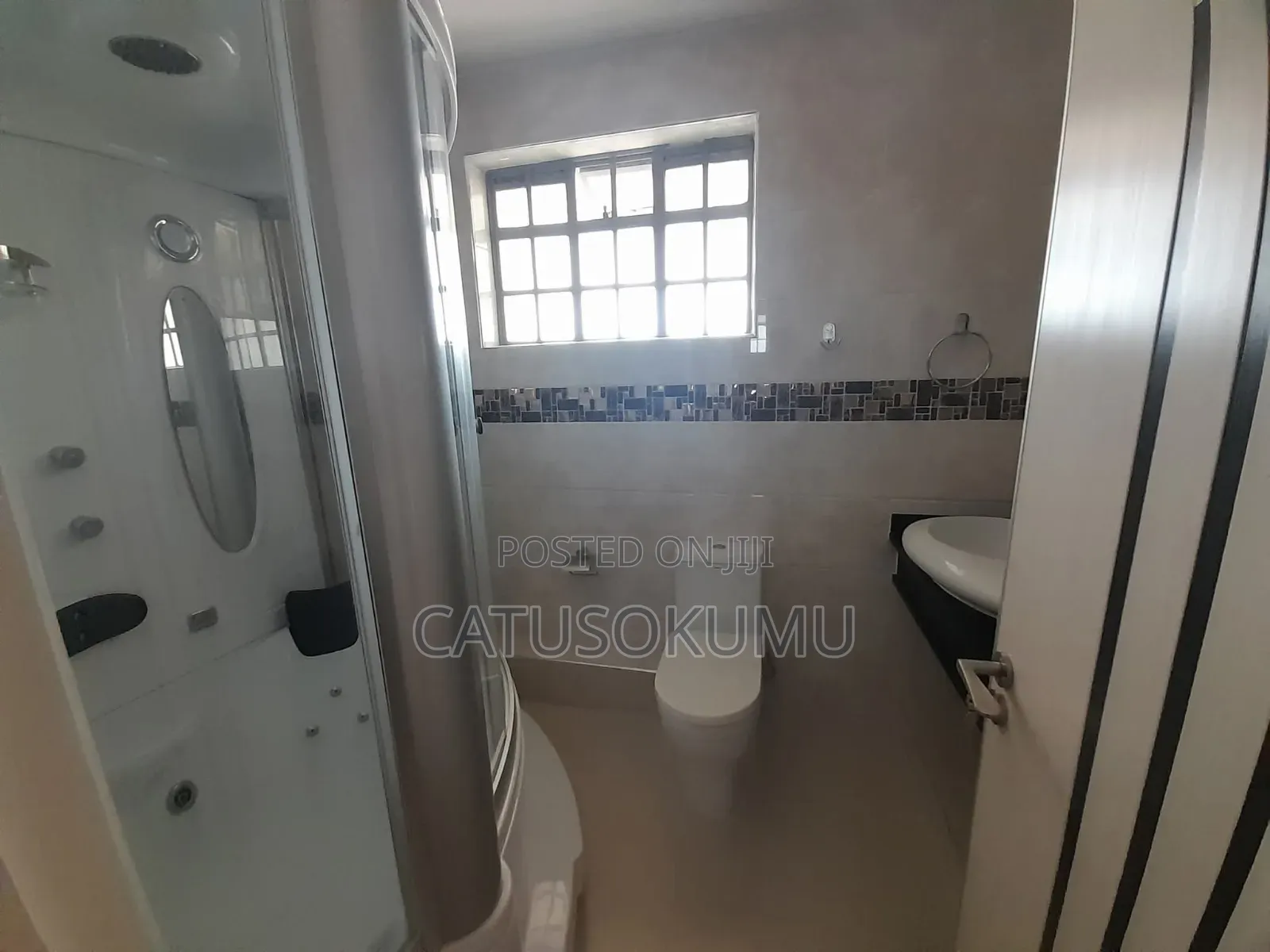 5bdrm Maisonette in Kitengela for rent