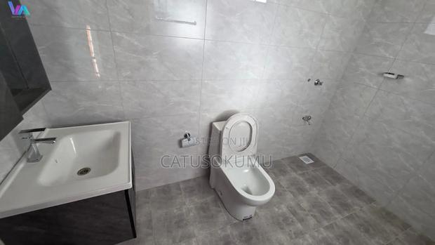 3bdrm Bungalow in Katani for sale - thumbnail 12