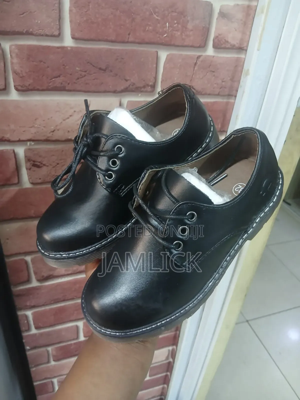 Unisex School Shoes –Al