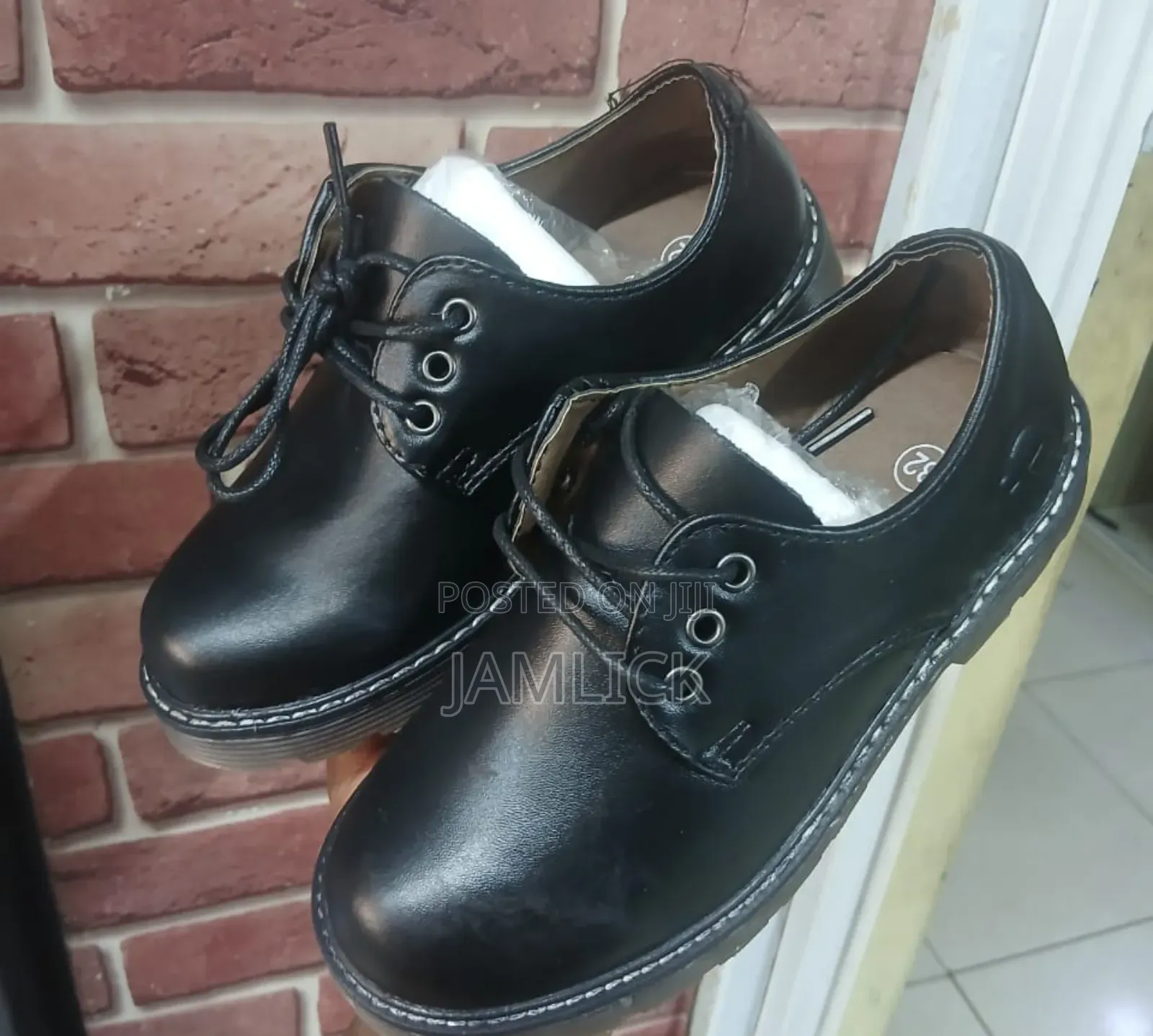 Unisex School Shoes –Al