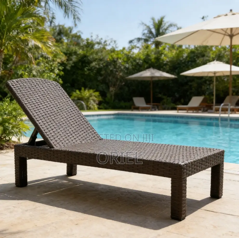 Outdoor Chair; Premium Poolside Sun Chair for Home