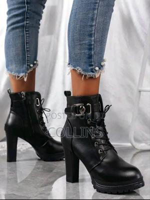 Ladies Outfit - thumbnail 2