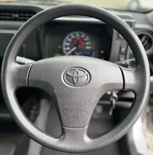 Toyota Probox 1.5 Hybrid F 2019 Silver