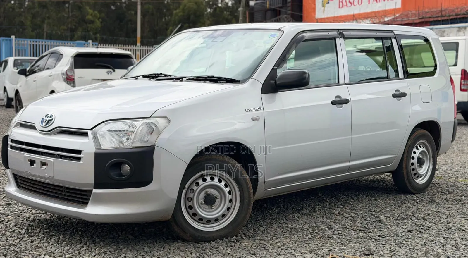 Toyota Probox 1.5 Hybrid F 2019 Silver