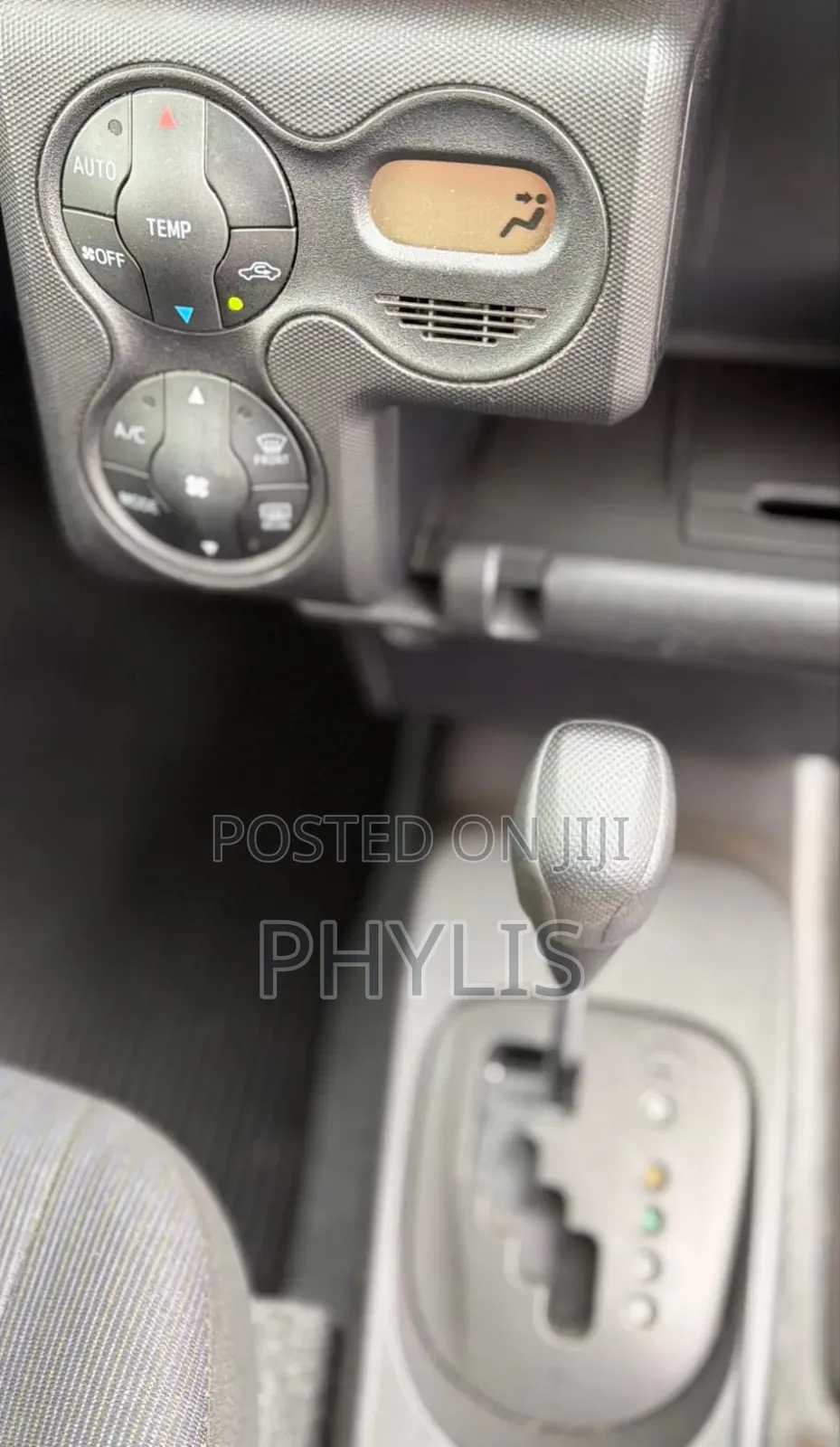 Toyota Probox 1.5 Hybrid F 2019 Silver
