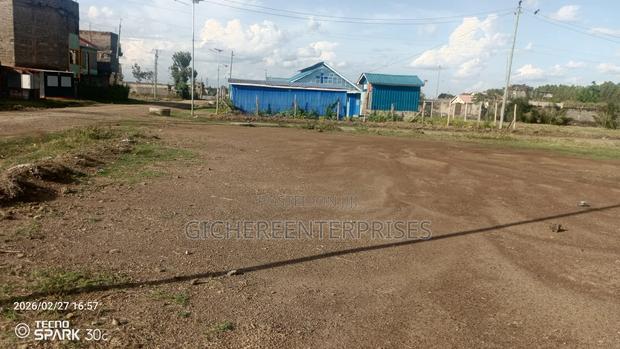 Kitengela Acacia - main view