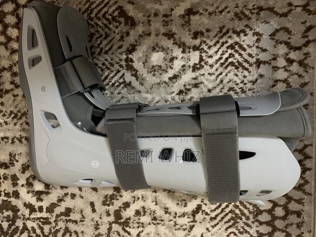 Ankle Walker Aircast Boot - thumbnail 2