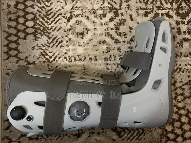 Ankle Walker Aircast Boot - thumbnail 3