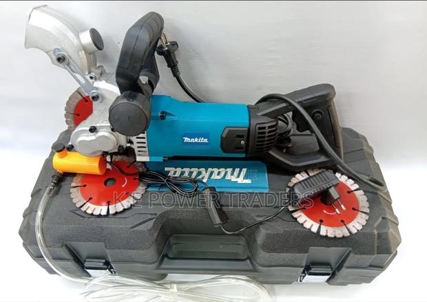 Makita Wall Chaser / Concrete Cutter - thumbnail 2