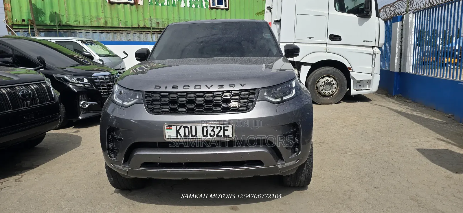 Land Rover Discovery 2017 Gray