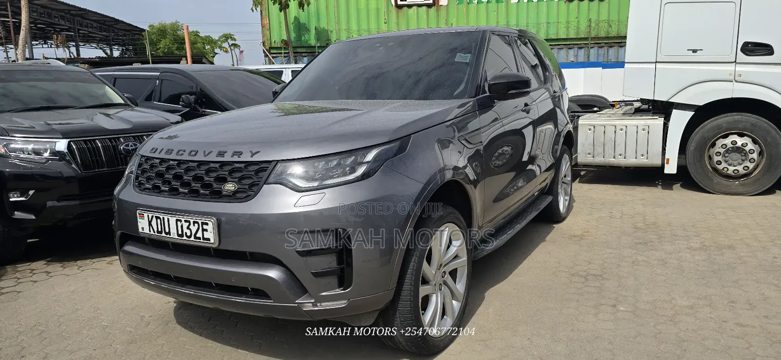 Land Rover Discovery 2017 Gray
