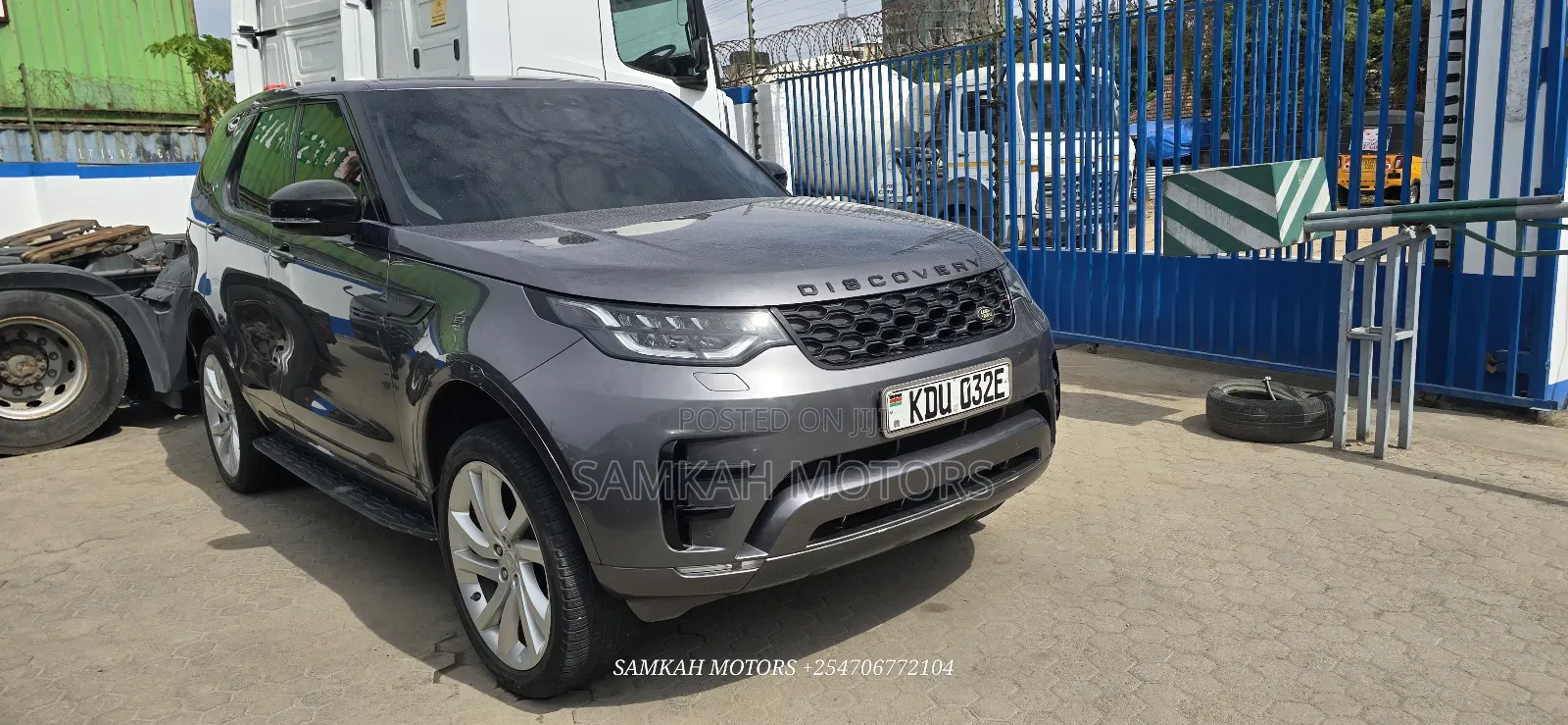 Land Rover Discovery 2017 Gray