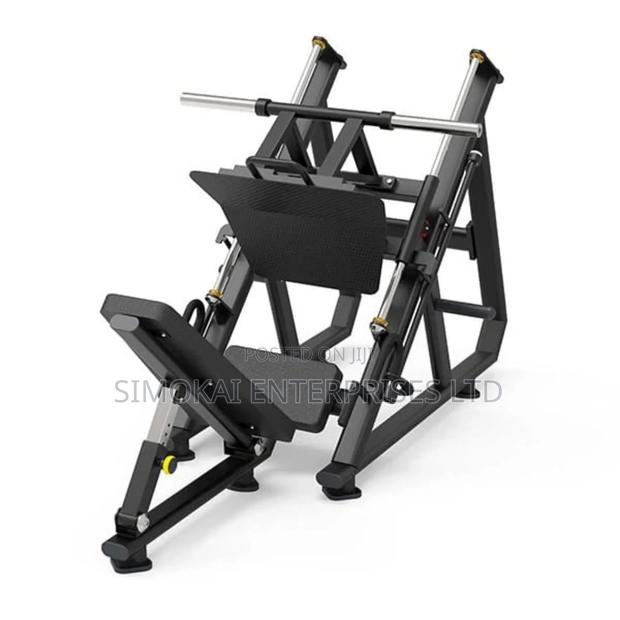 Hx6132 The 45° Inverse Leg Press Trainer