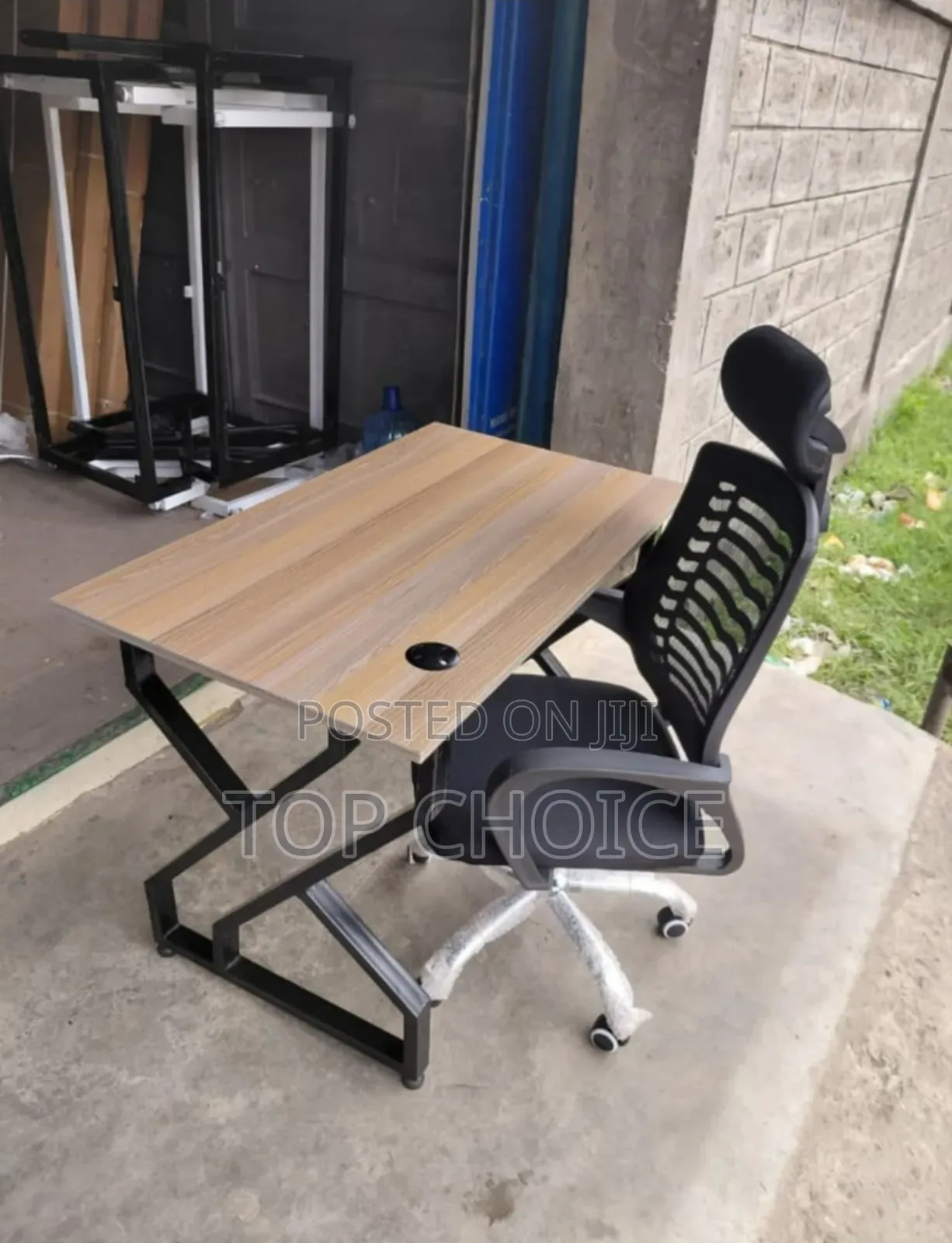 Computer Table and Chair