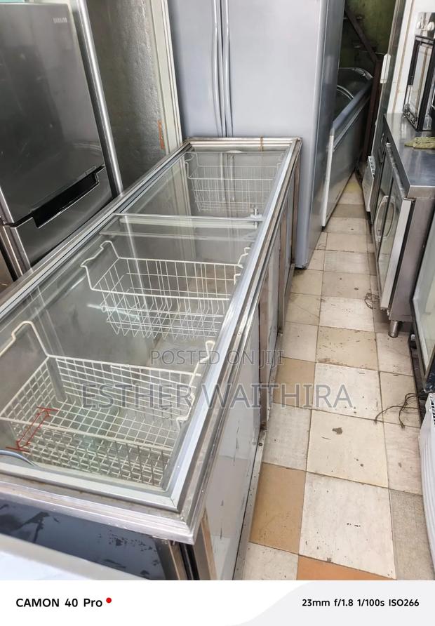 Very Clean and Neat Freestanding Display Freezer - thumbnail 4
