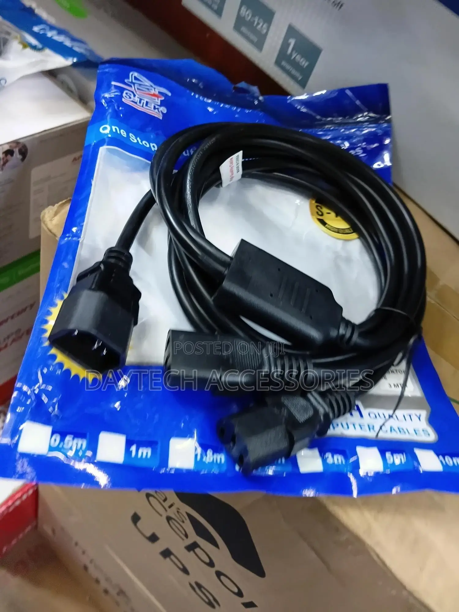 Iec C14 Male to Dual C13 Female Y Splitter Power Cable