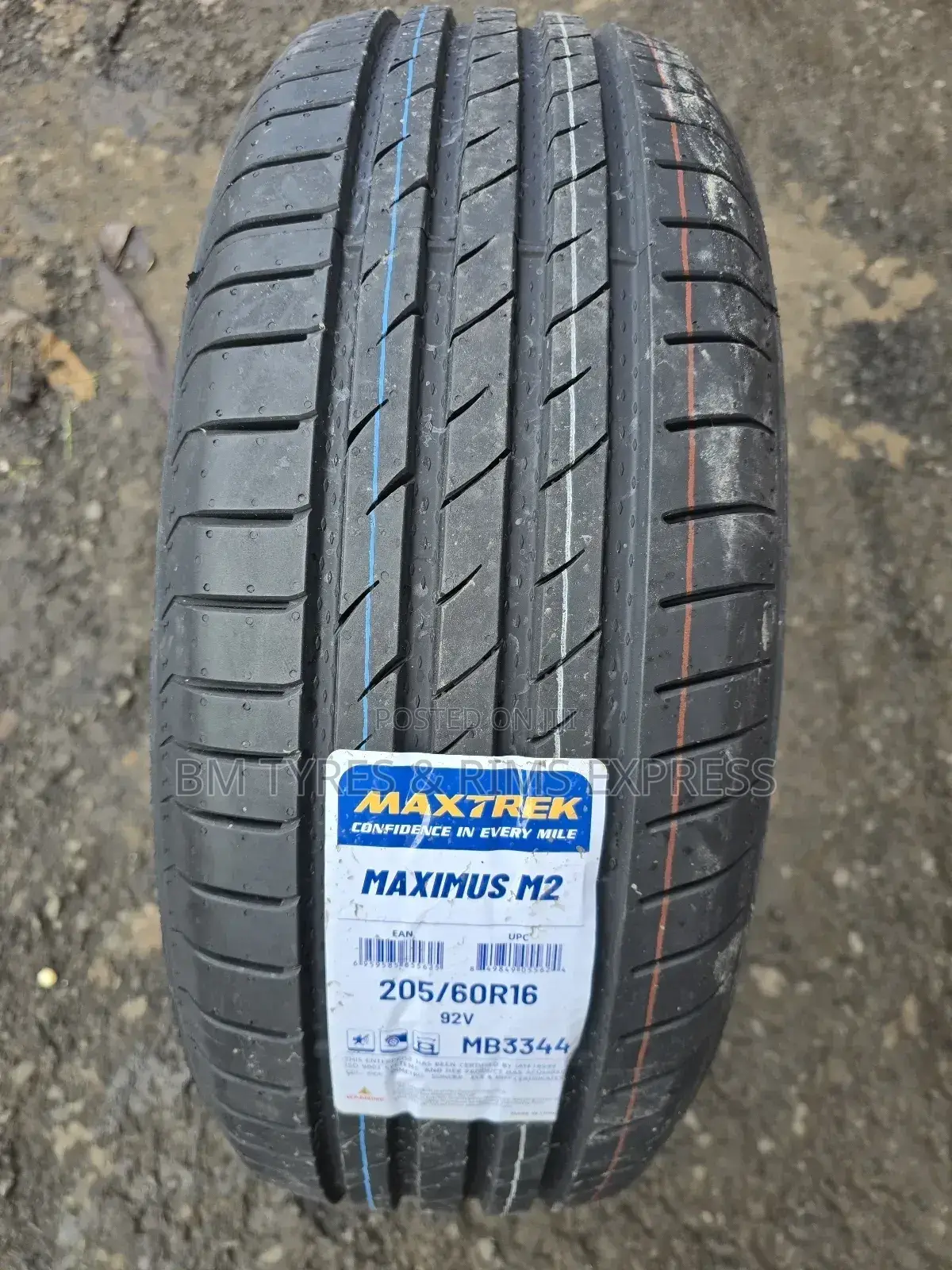 205 /60 R16 Maxtrek Tyres (Highway)