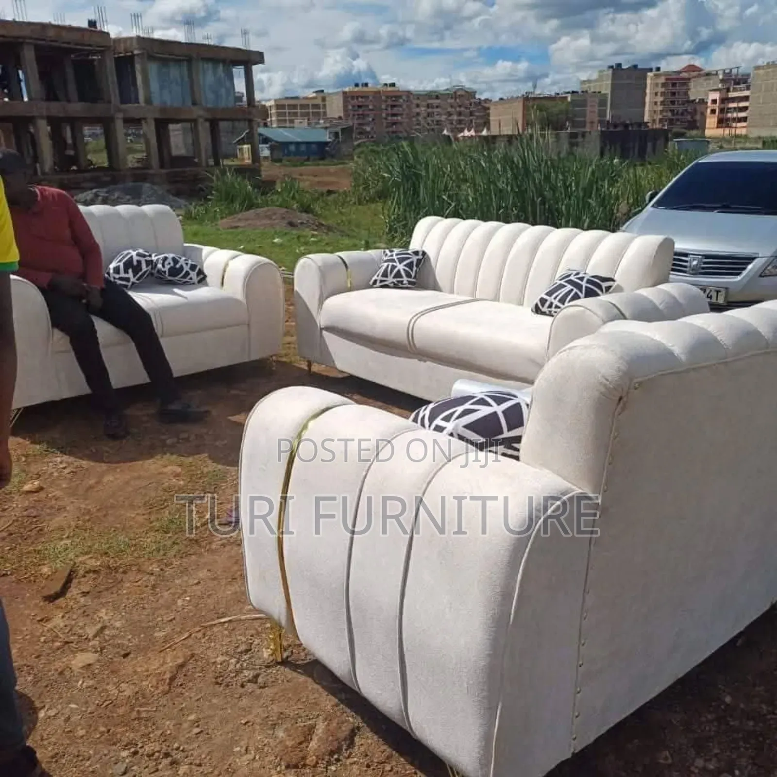 Back Permanent Lined Sofa