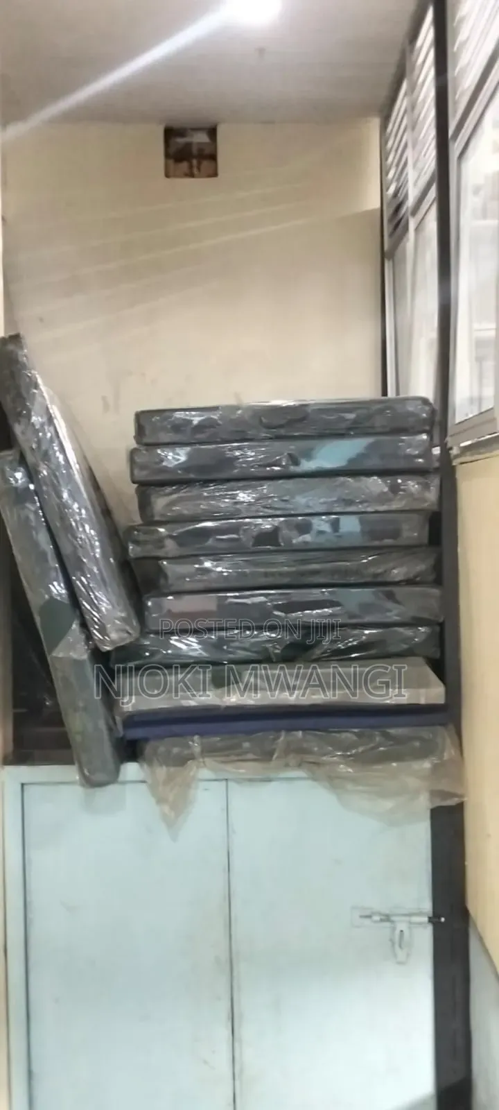 Single Crank Mattress