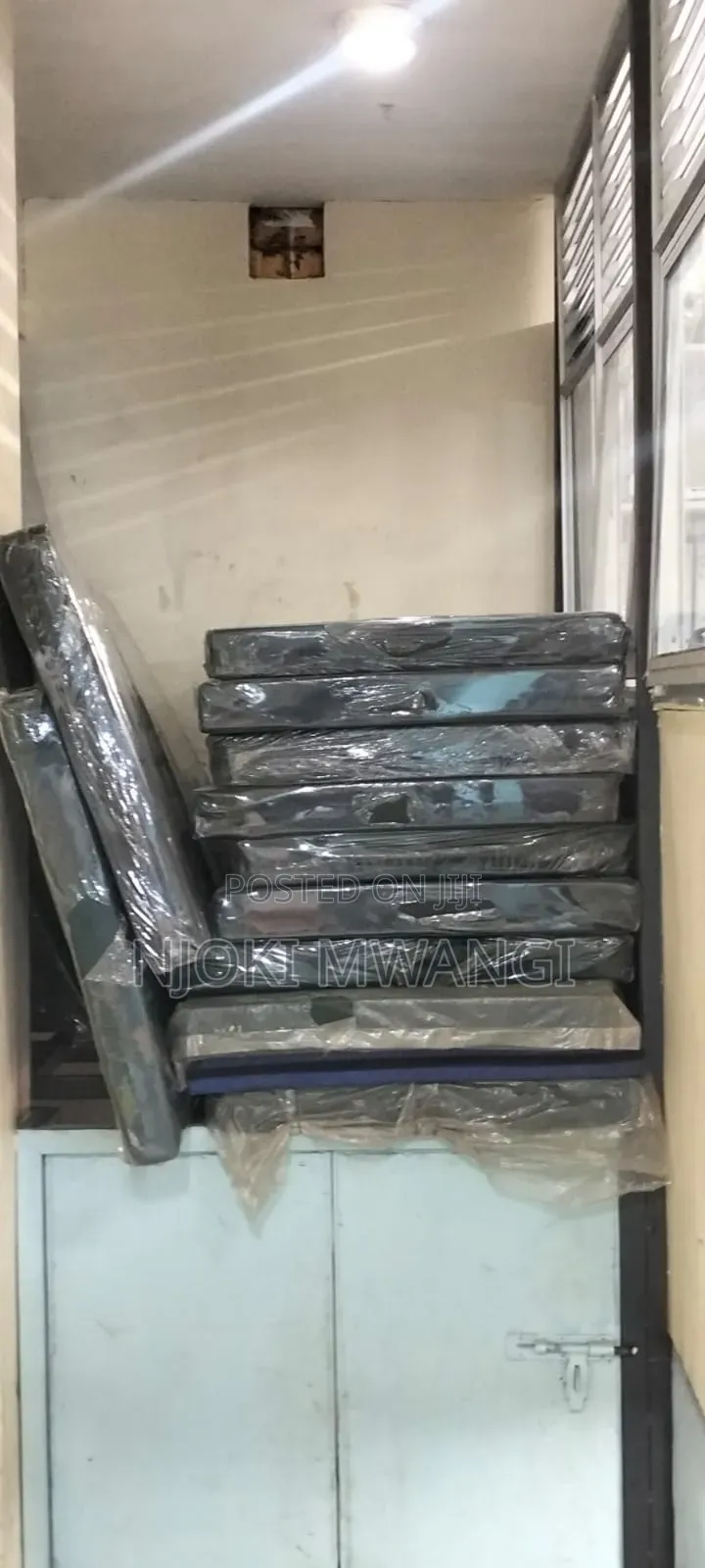 Single Crank Mattress