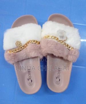 Ladies Shoes - thumbnail 2