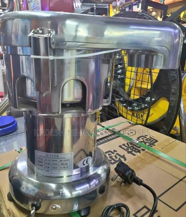Electric Juicer (Juice Extractor)