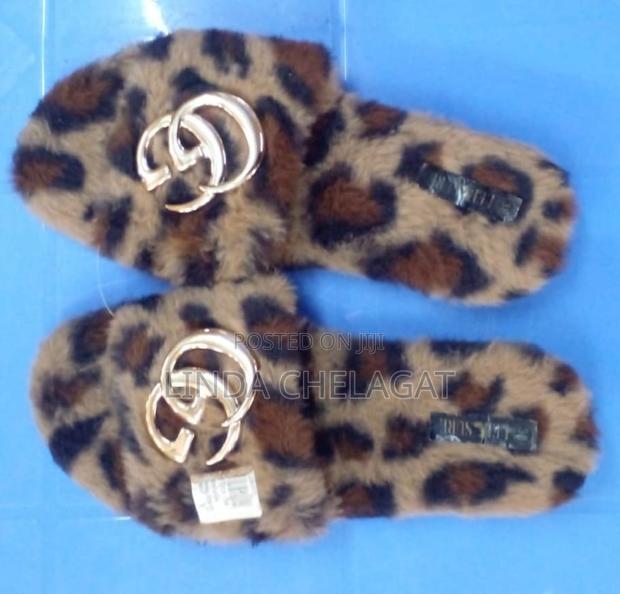 Women Slides - thumbnail 3