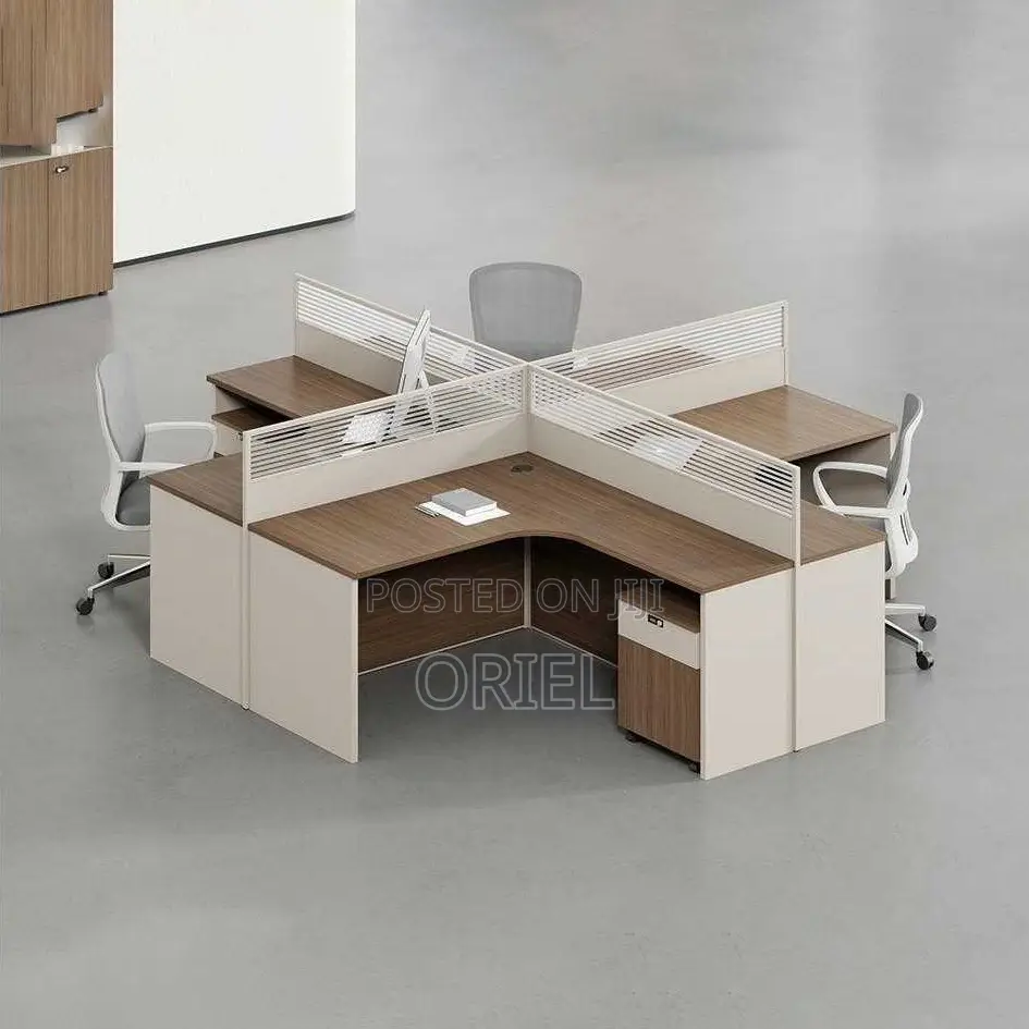 Office Workstation : 4-Way Cubicle Staff Modular Office Workstation