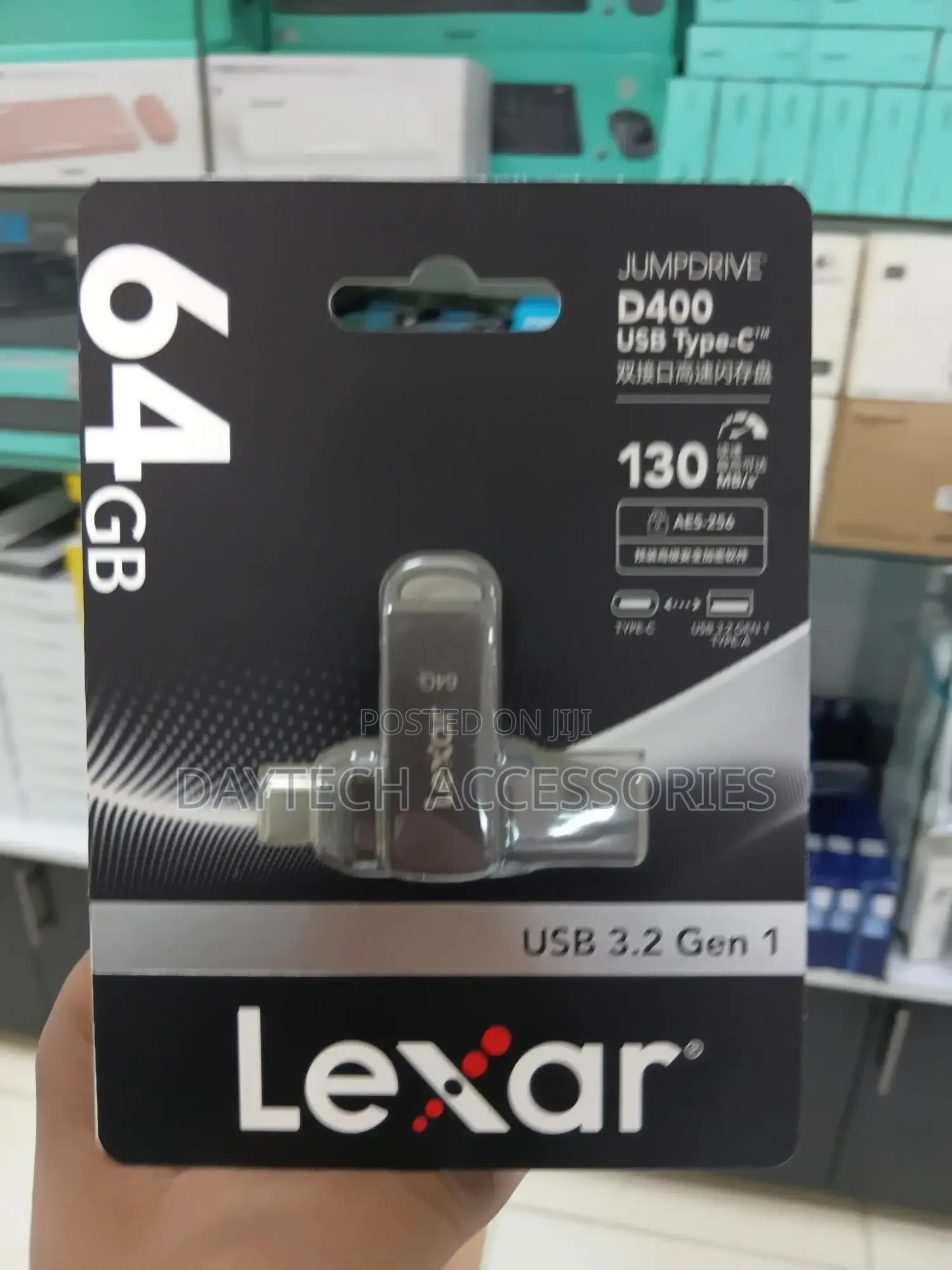 This Is a Lexar 64gb Jumpdrive D400 Dual Usb 3.2 Gen 1 Flash Drive.